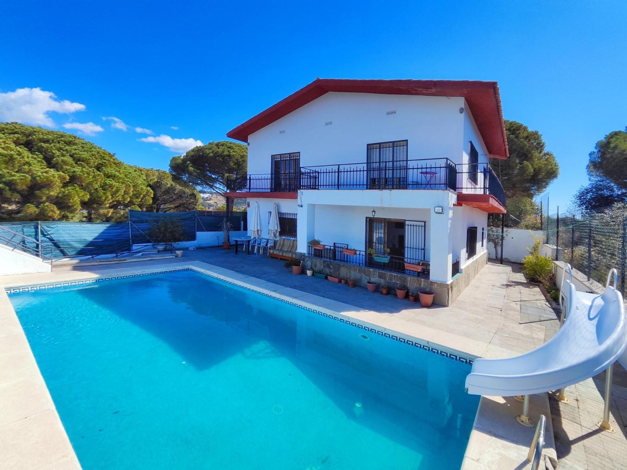 Casa Con Piscina Privada En Vakantiehuis *